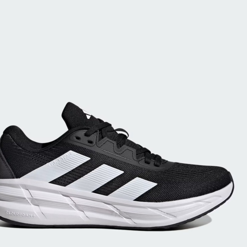 New Adidas Women Questar3 Athletic Shoes in Black and White Size:8.5 in box
